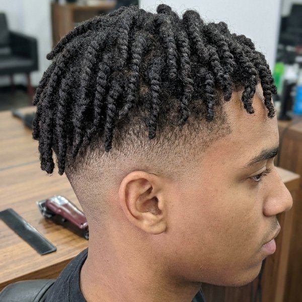 Twists Fade